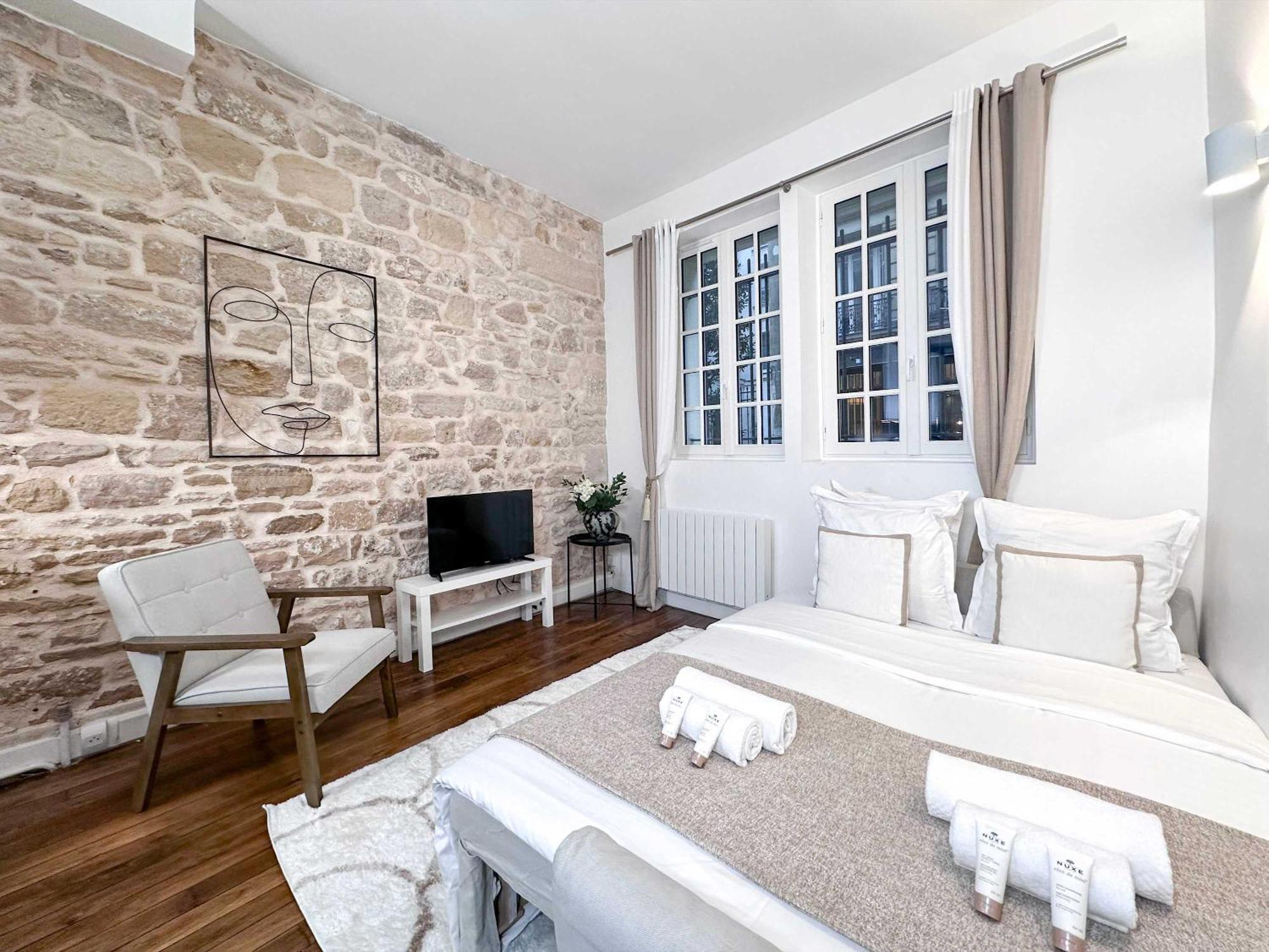 Stylish Studio In Le Marais Paris Exterior photo